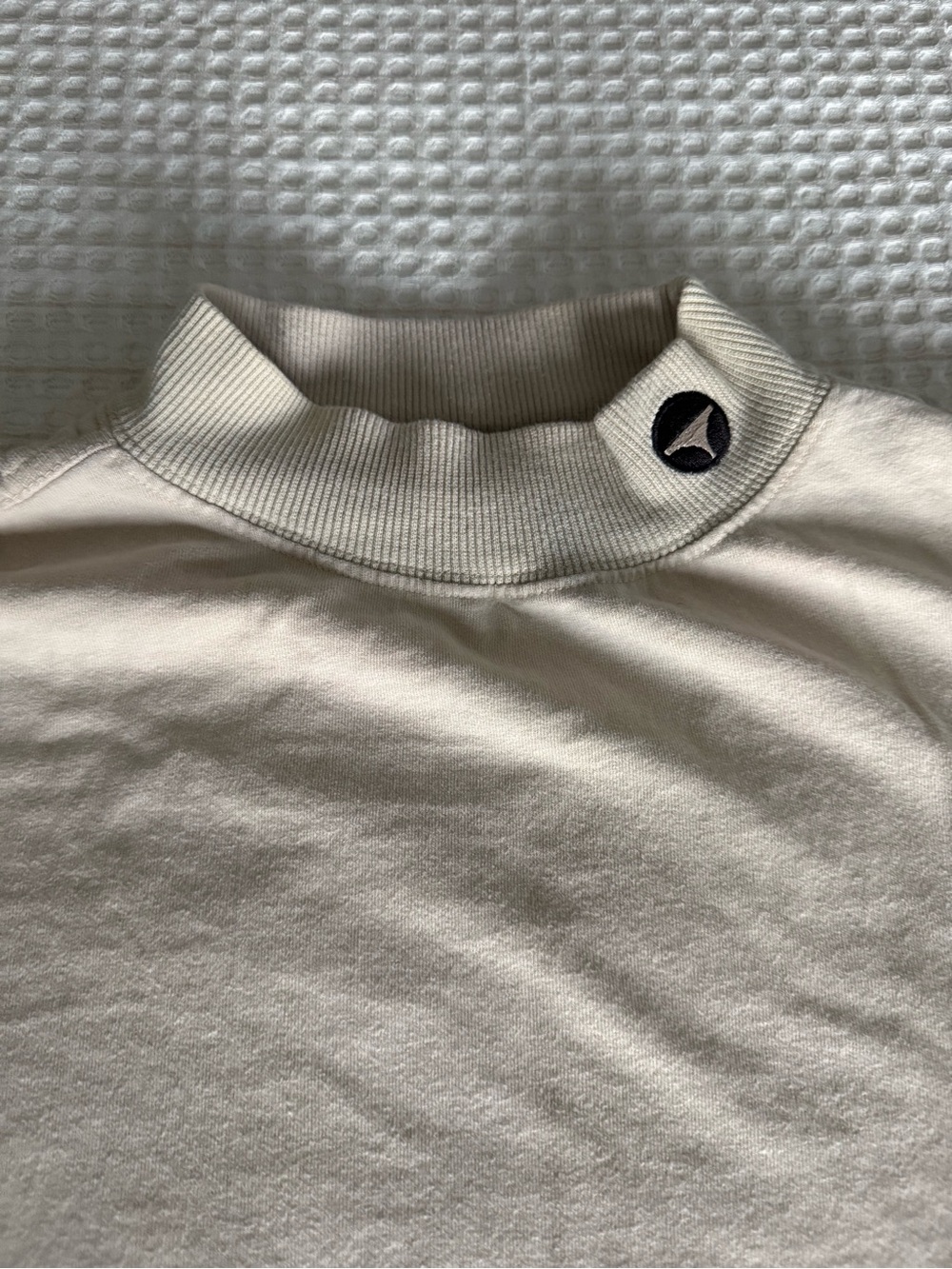 Vintage 90s TaylorMade Cream Mock Neck Long Sleeve Golf Top rare logo - Picture 4 of 7